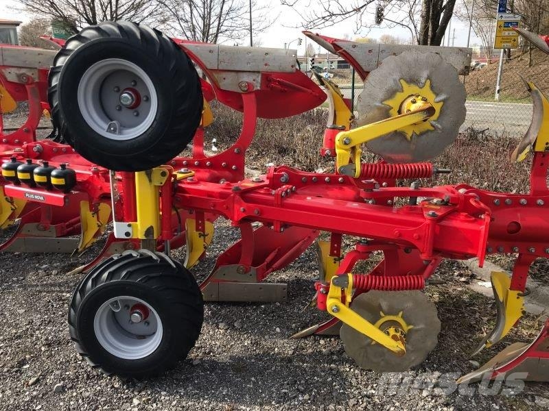 Pöttinger SERVO 4000 PLUS 6-SCHAR Konvenčné pluhy
