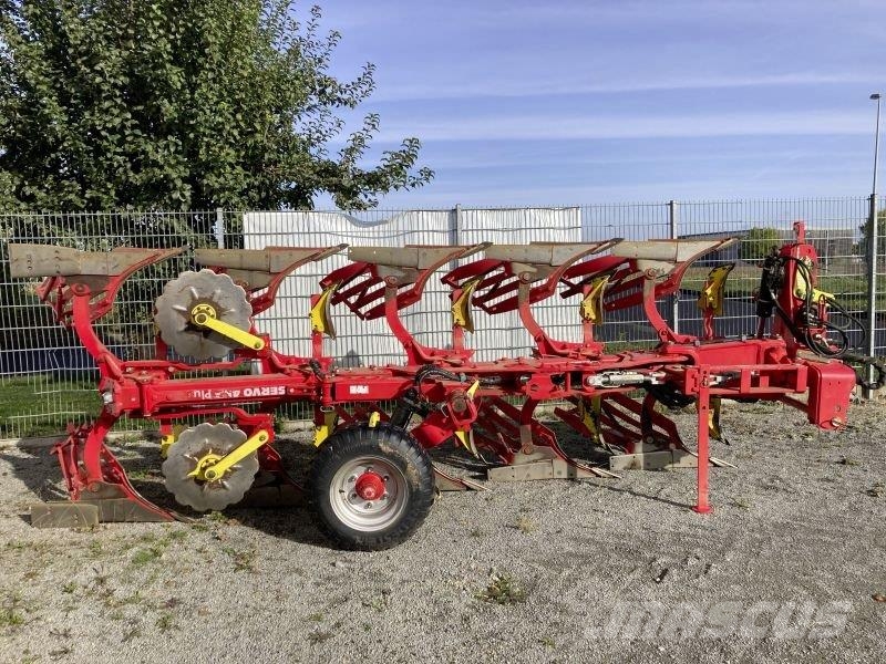 Pöttinger SERVO 45 S 5-SCHARIG PLUS محاريث تقليدية