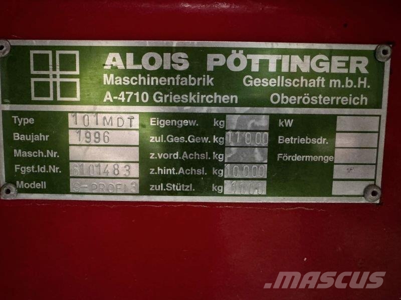 Pöttinger SILOPROFI III مقطورات ذاتية التحميل