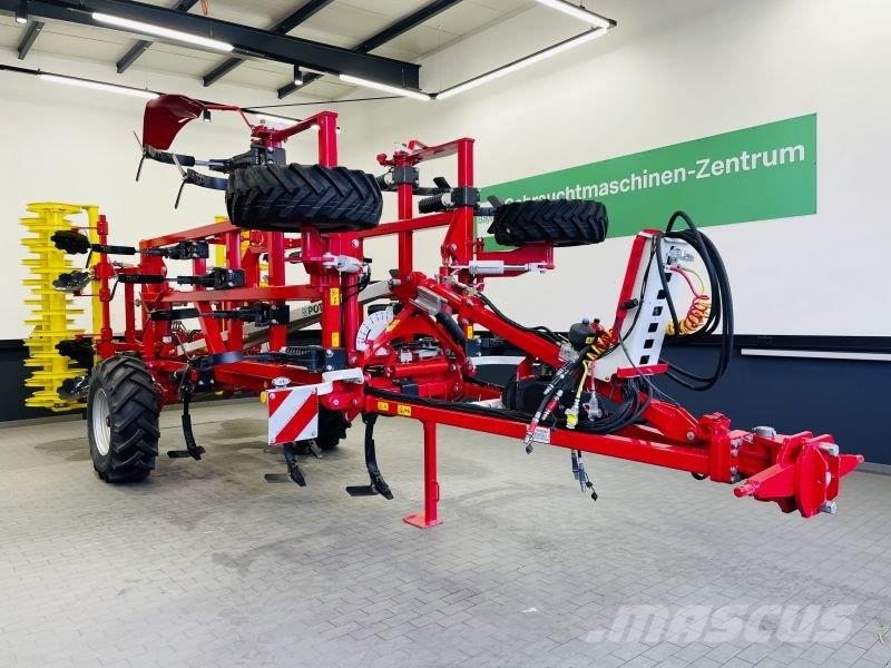 Pöttinger TERRIA 5040 Cultivadores