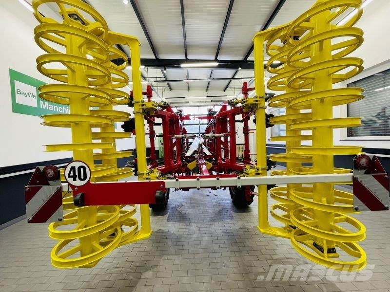 Pöttinger TERRIA 5040 Cultivadores