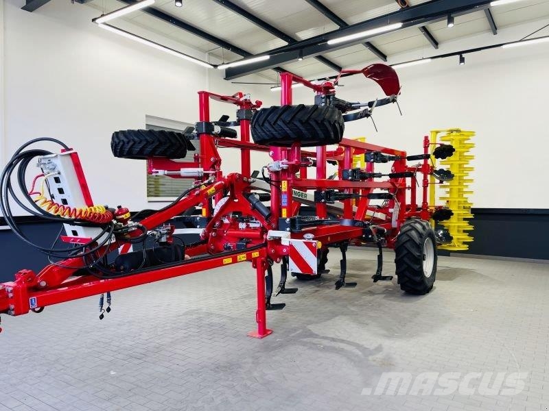Pöttinger TERRIA 5040 Cultivadores