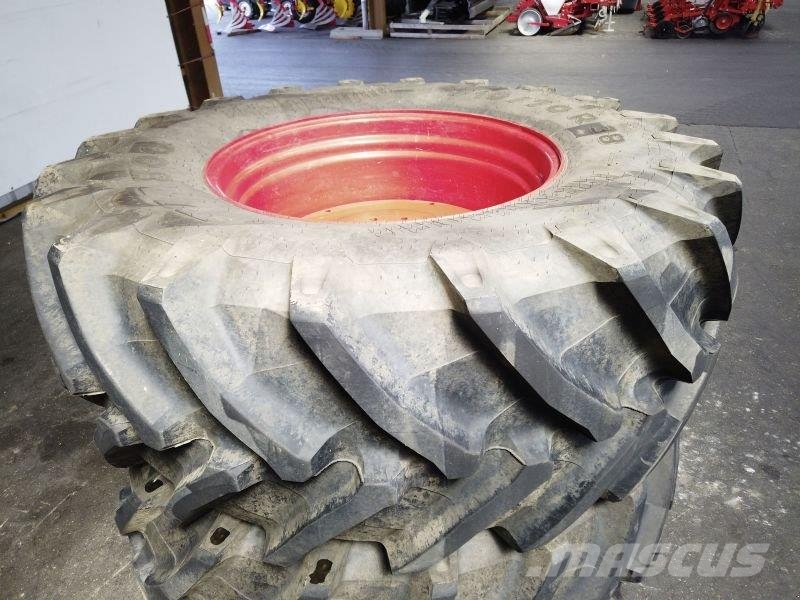 RÄDER 600/65R28, 710/70R38 TB Gume, točkovi i felne