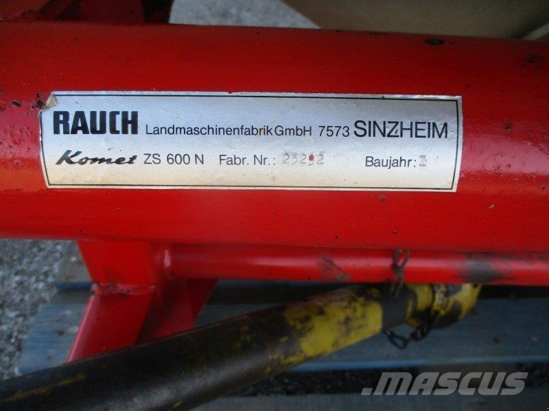 Rauch Komet ZS 600 N Kuivalannan levittimet