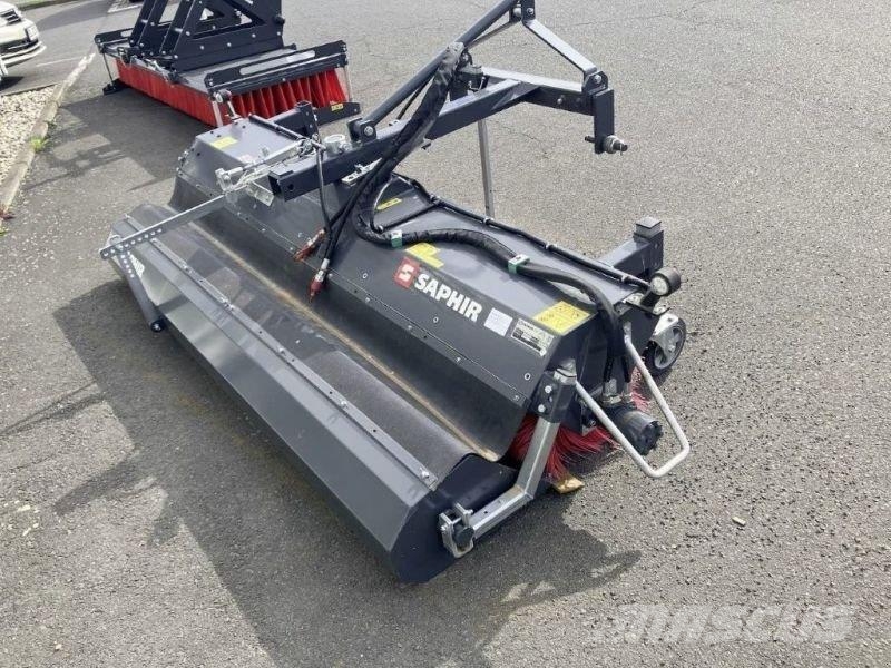 Saphir KEHRMASCHINE FKM 231 كناسات