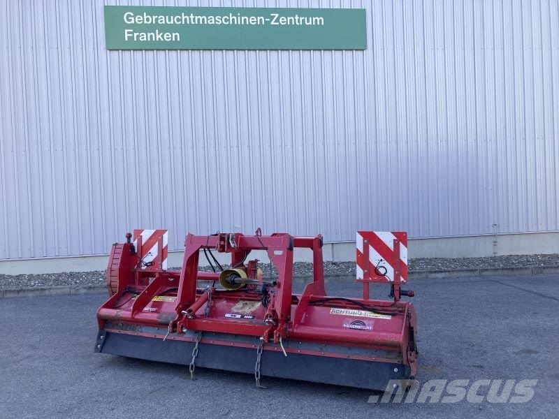 Sauerburger PEGASUS 9500 + WM3000 HF حصادات الأعلاف