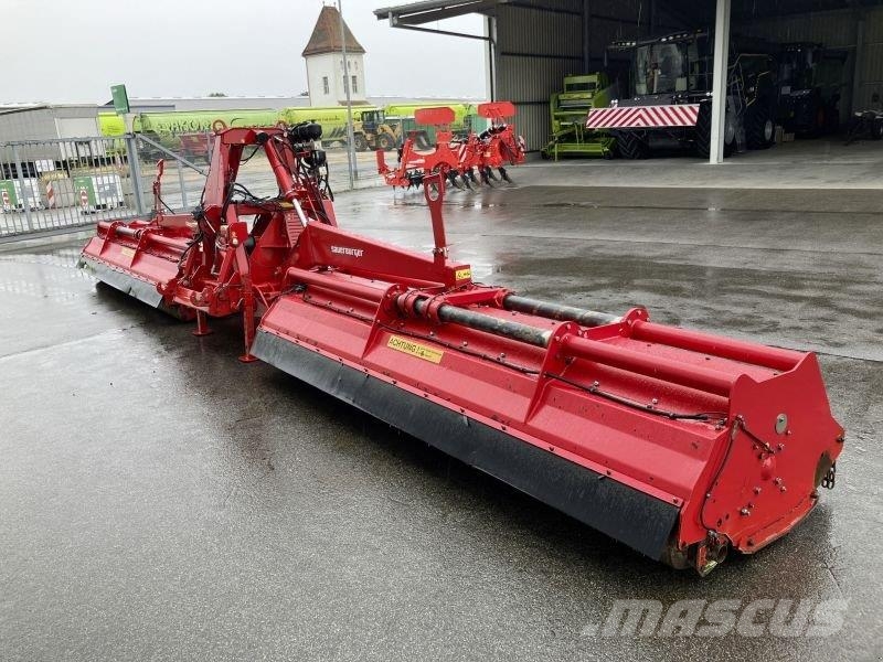 Sauerburger PEGASUS 9500 + WM3000 HF حصادات الأعلاف
