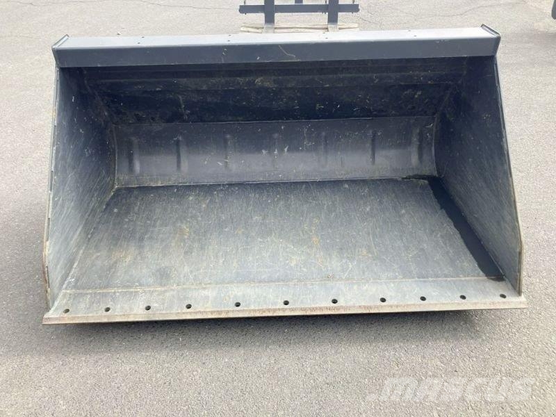 Schäffer LEICHTGUTSCHAUFEL 1,80M Εξαρτήματα εμπρόσθιων φορτωτών