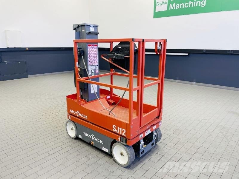 SkyJack SJ 12 Otros