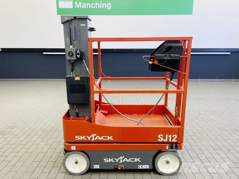 SkyJack SJ 12 Otros