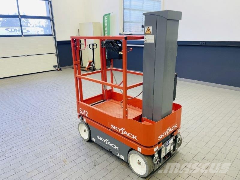 SkyJack SJ 12 Otros