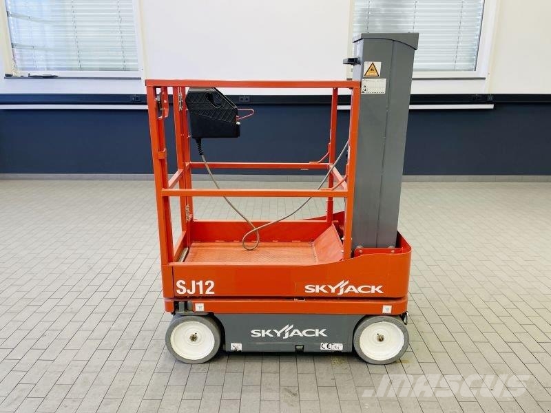 SkyJack SJ 12 Otros