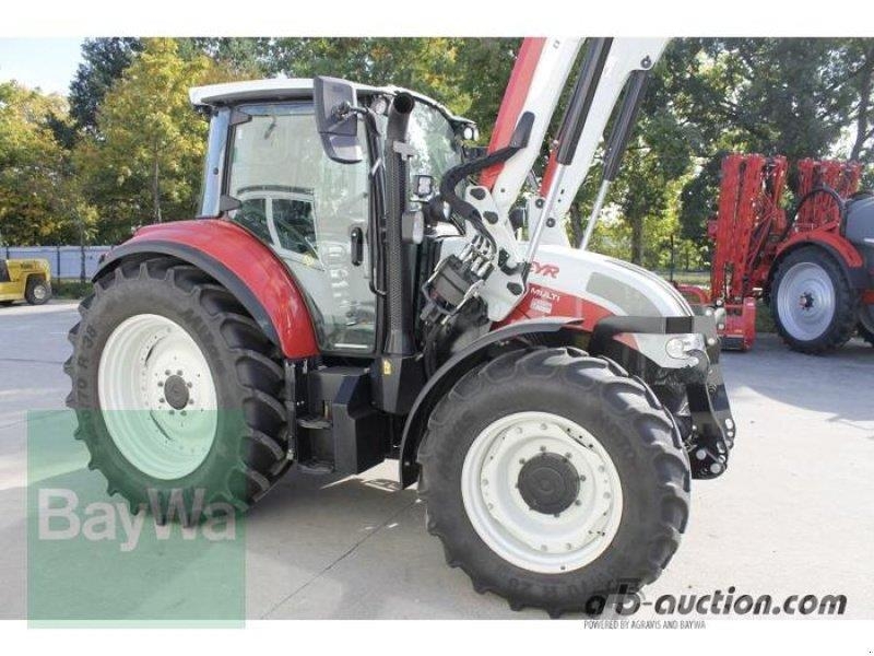 Steyr 4120 MULTI Traktori