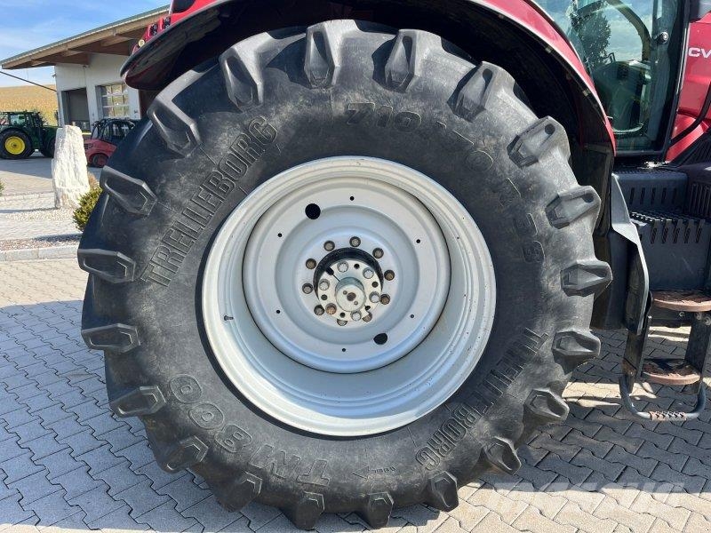 Steyr 6220 CVT Tractoren
