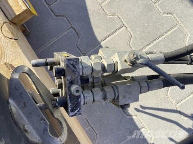 Stoll FZ 80.1 Front loaders and diggers