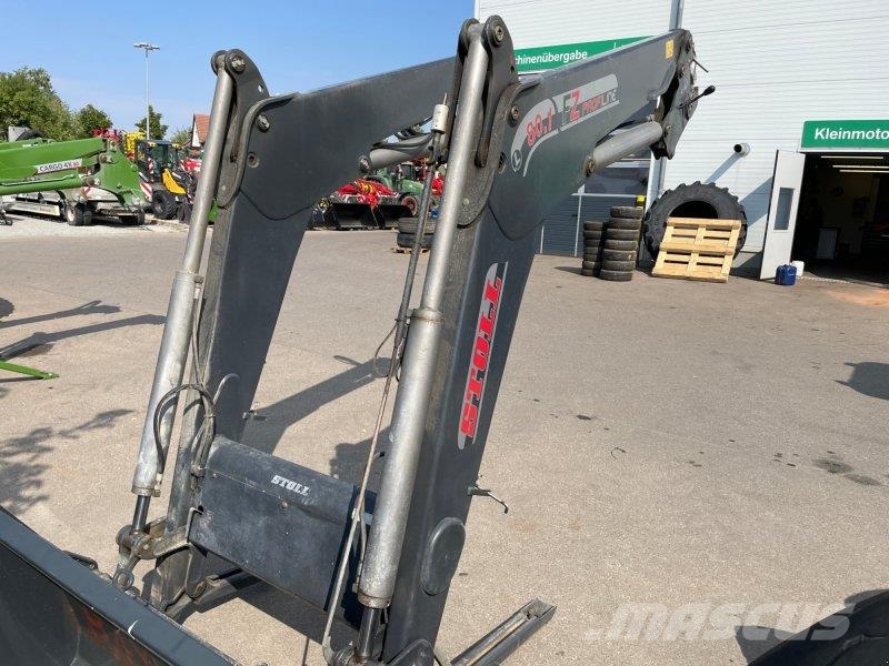Stoll Profiline FZ 80.1 لوادر وحفارات أمامية