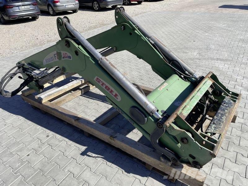 Stoll Rubust FZ 40 Čelni nakladalci in kopači