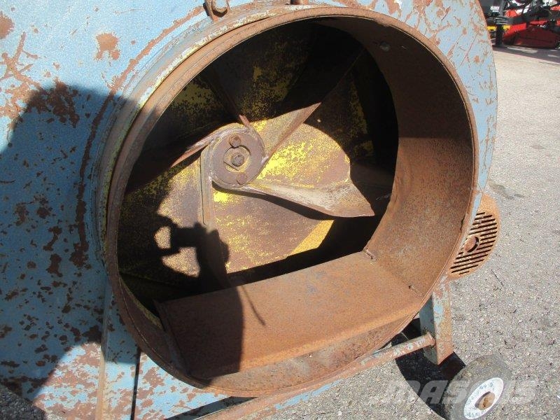 Taurus Heugebläse Druga oprema za žetev krme