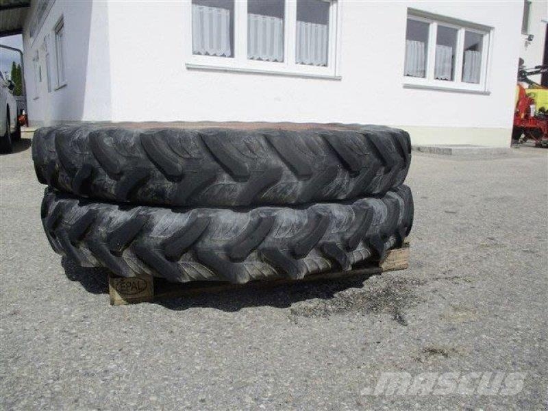 Taurus RÄDER 230/95 R 44 #371 Renkaat ja vanteet