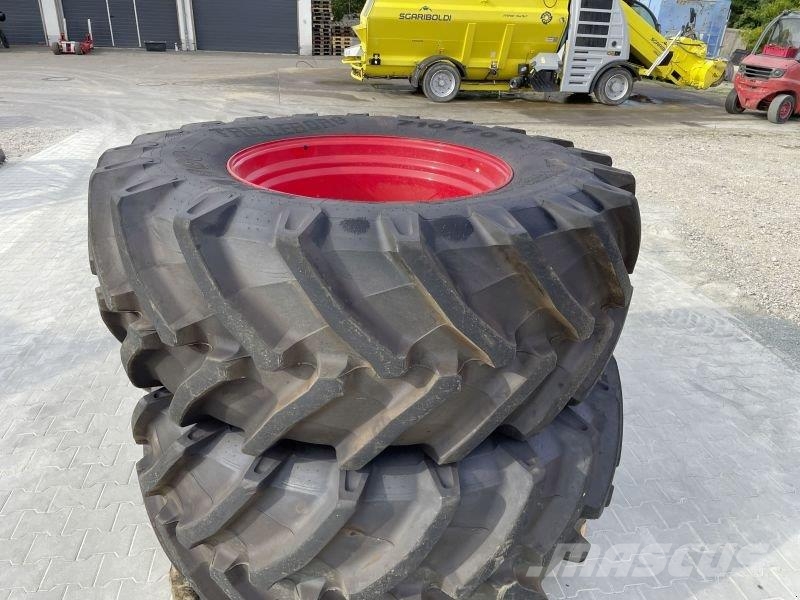 Trelleborg 2X 710/70 R38 TB Gume, točkovi i felne