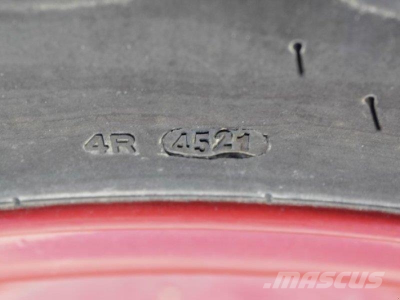 Trelleborg 540/65 R30 Колелета/Гуми