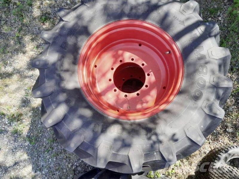 Trelleborg 600/65 R28 + 650/65R42 Overige grondbewerkingsmachines en accessoires