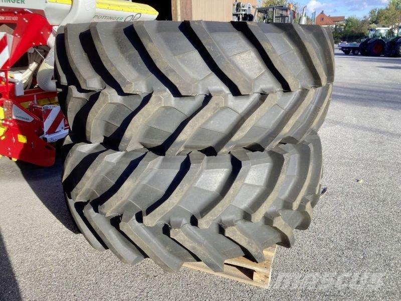 Trelleborg 600/70 R30 + 710/70 R42 الإطارات والعجلات والحافات