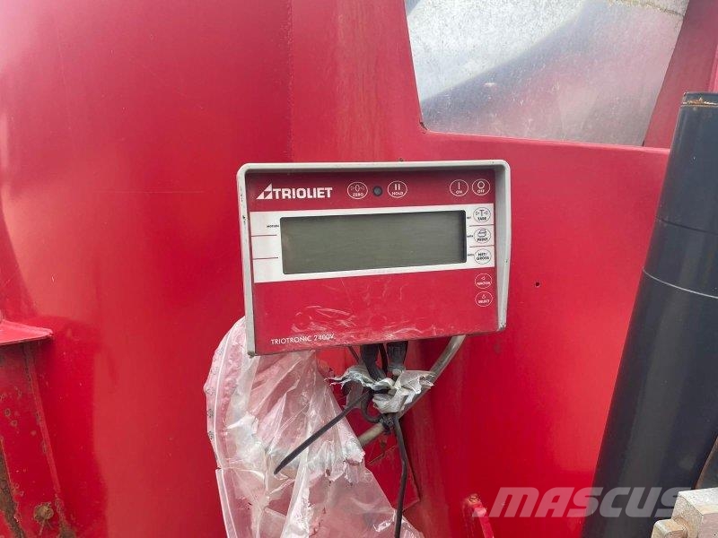 Trioliet Gigant 700 믹서 피더