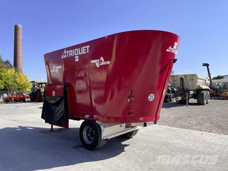 Trioliet SOLOMIX 2 2400 ZK Futtermischwagen