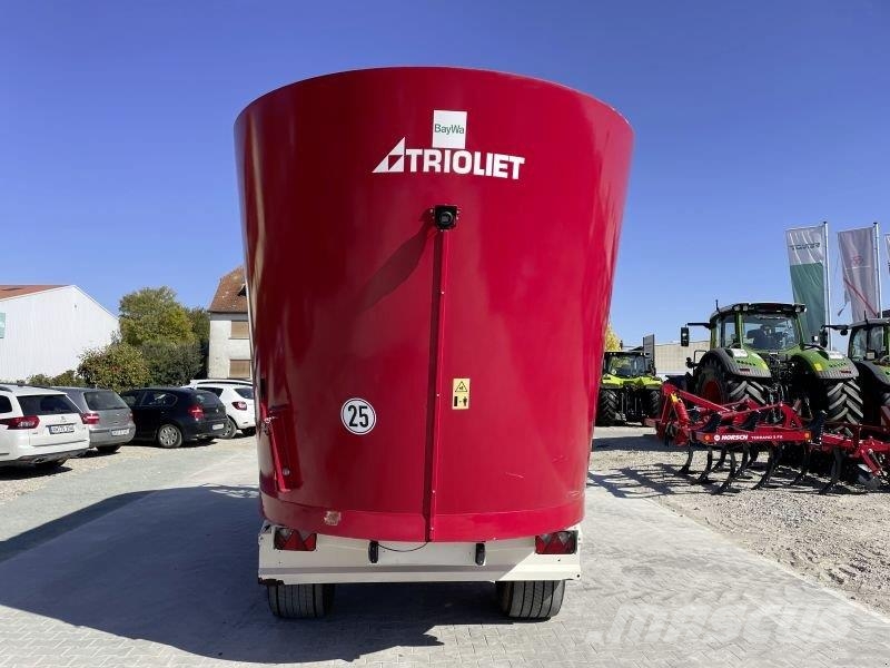 Trioliet SOLOMIX 2 2400 ZK Futtermischwagen