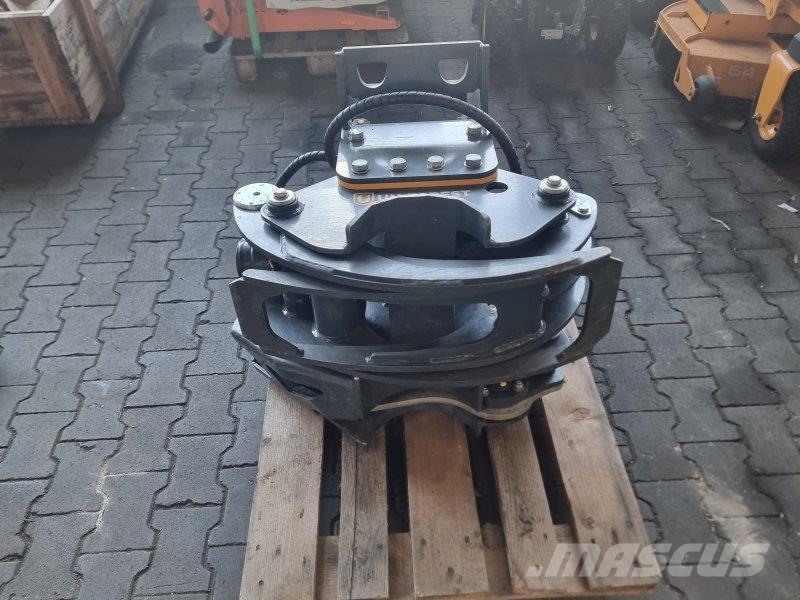 Uniforest RK 260 Grabeži