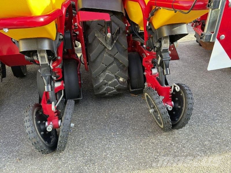 Väderstad TEMPO F 8 Drugi stroji in priključki za setev in sajenje