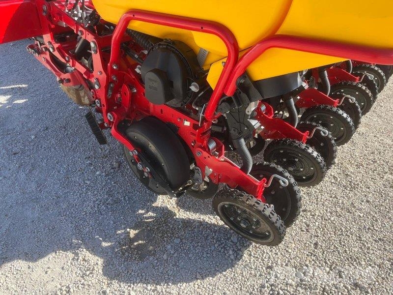 Väderstad Tempo TPV 12 Other sowing machines and accessories