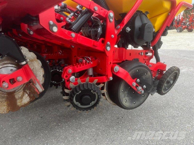 Väderstad Tempo TPV 12 Other sowing machines and accessories