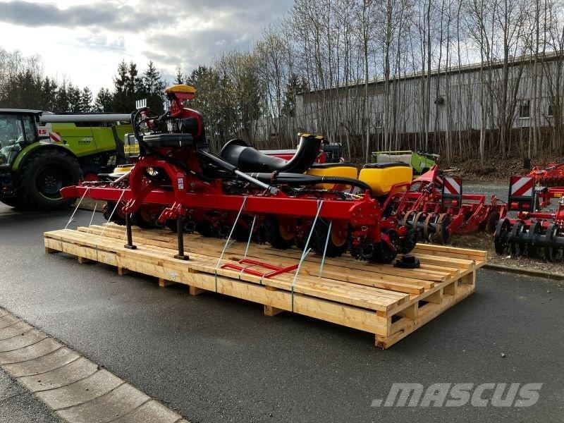 Väderstad TEMPO V 8 ماكينات وملحقات البذر الأخرى