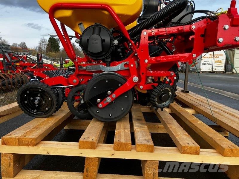 Väderstad TEMPO V 8 ماكينات وملحقات البذر الأخرى