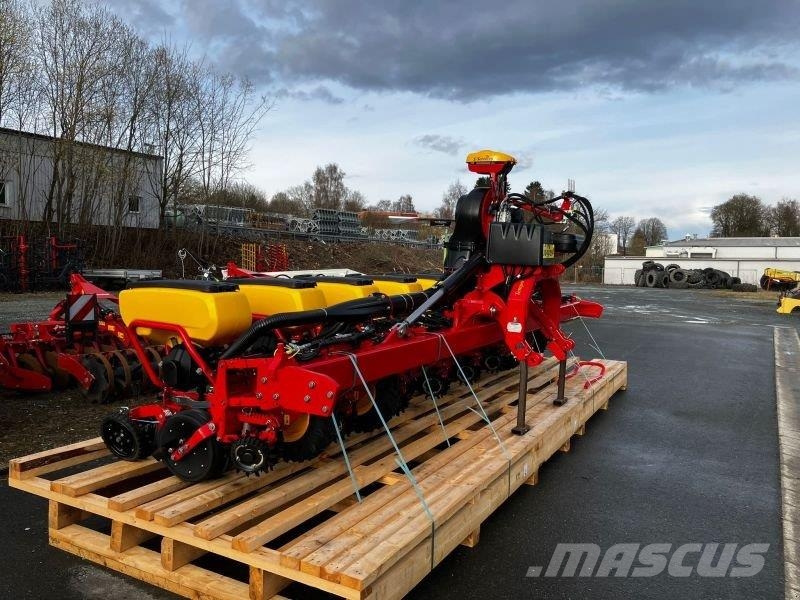 Väderstad TEMPO V 8 ماكينات وملحقات البذر الأخرى