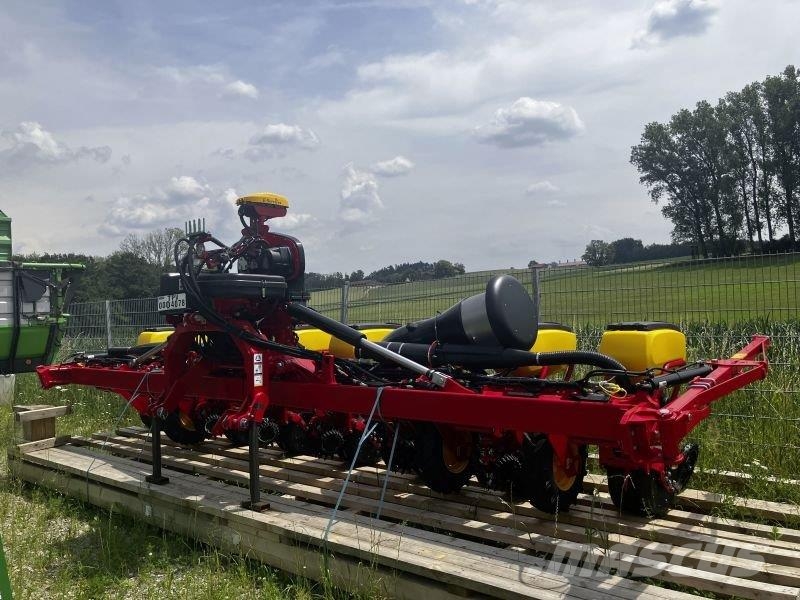 Väderstad TEMPO V 8 TPV Otras máquinas para siembra