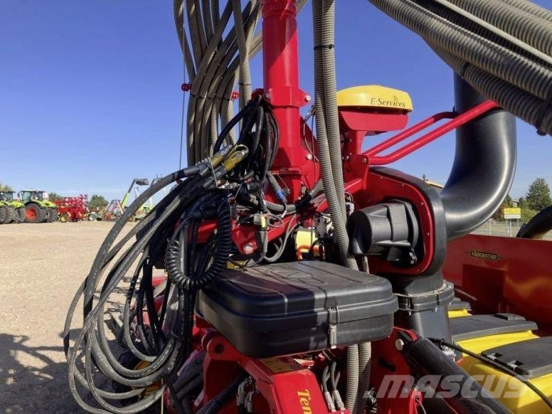 Väderstad TEMPO V12 WSX Other sowing machines and accessories