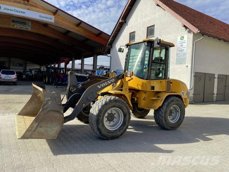 Volvo L 30B pro 轮式装载机