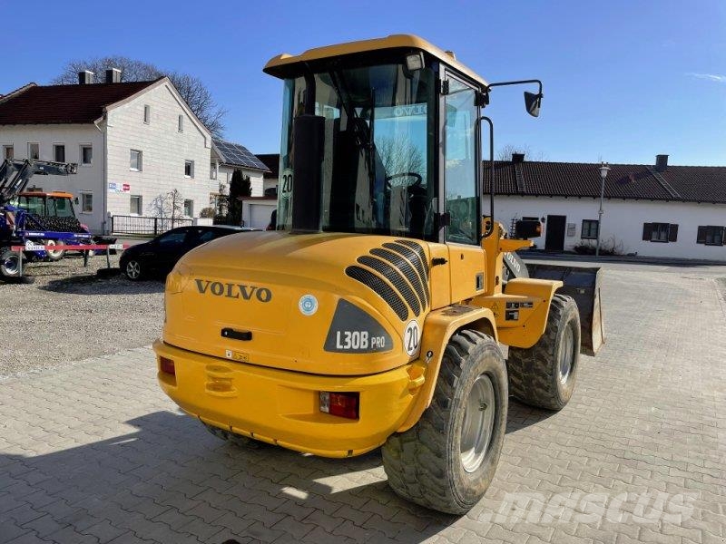 Volvo L 30B pro 轮式装载机