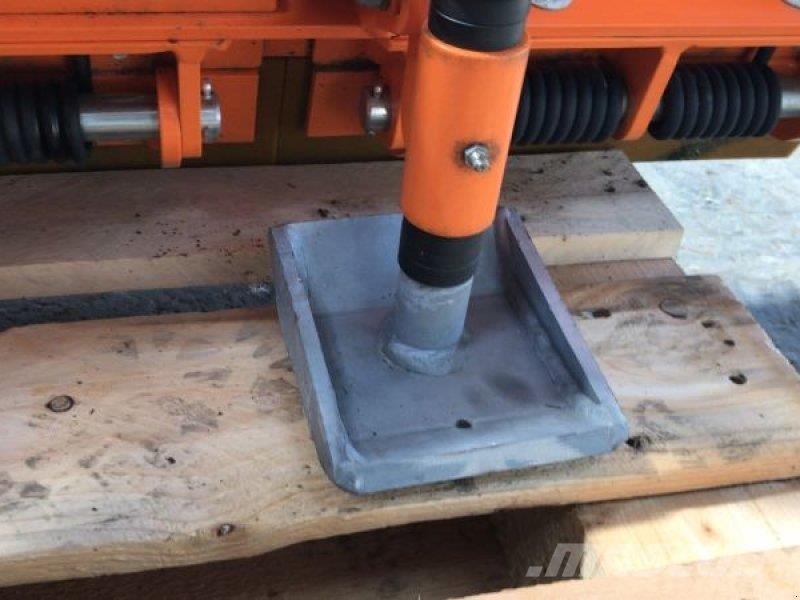 Wiedenmann SnowMaster 3809 Снежные отвалы и плуги