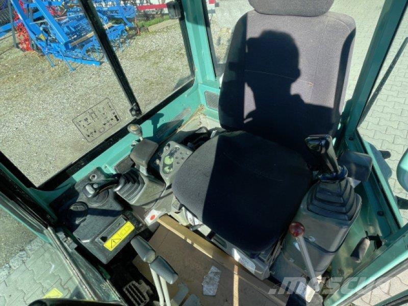 Yanmar VIO 25-4 旋轉式挖土機/掘鑿機/挖掘機