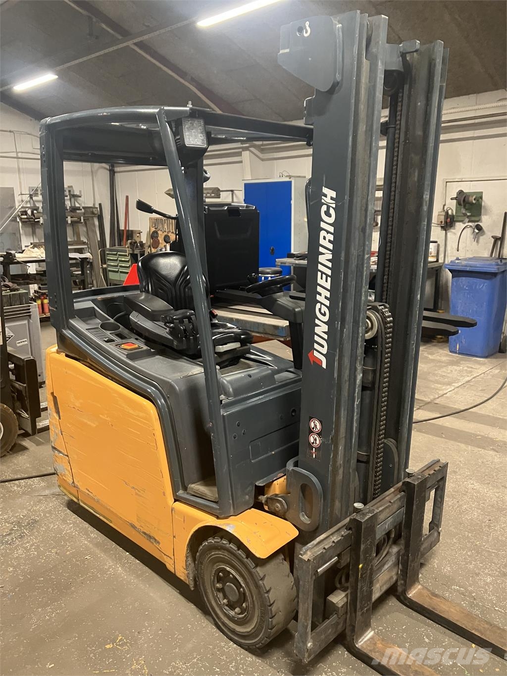 Jungheinrich EFG216K 600DZ شاحنات ذات رافعات شوكية تعمل بالكهرباء