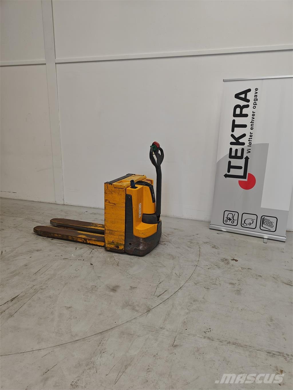 Jungheinrich EJE C 20 Low lifter
