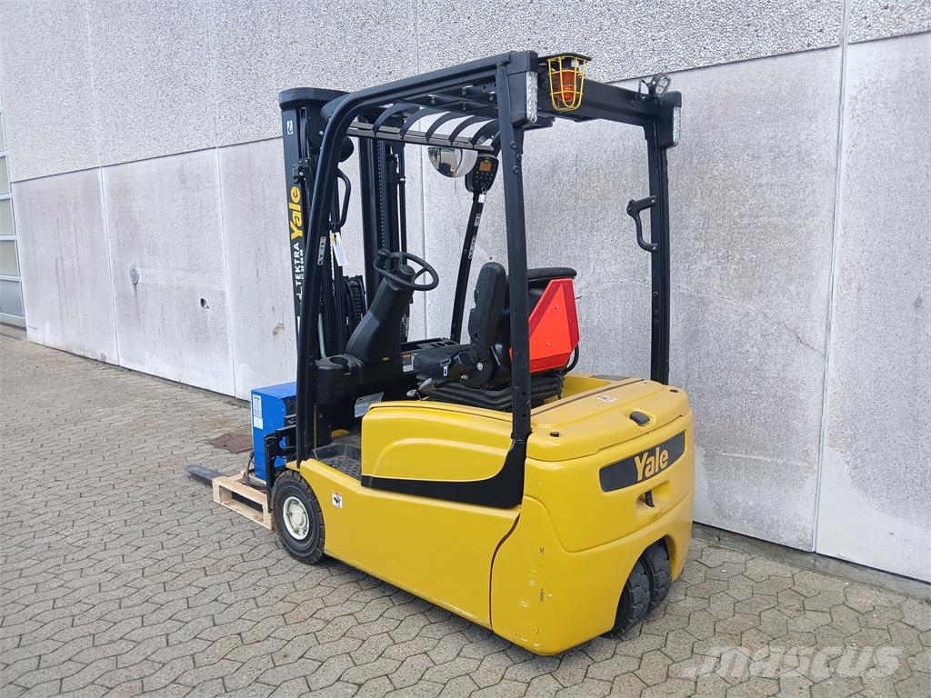Yale ERP16VT (MWB) Chariots élévateurs électriques