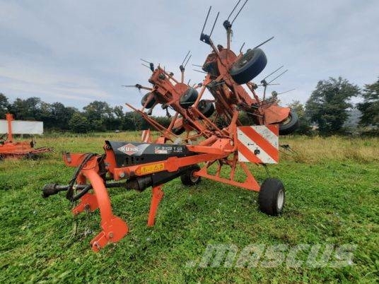Kuhn 8702T 8702T Grābekļi un siena ārdītāji