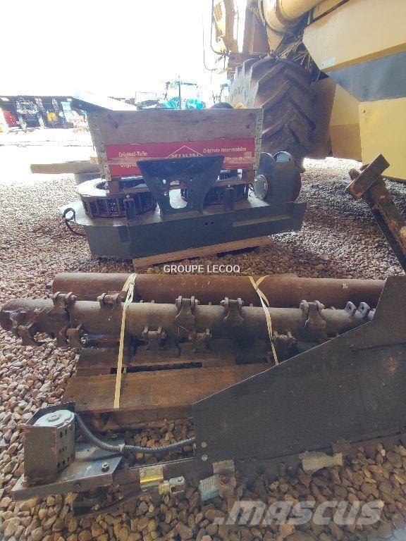 Case IH SEED TERMINATOR BOUCHARD DIFFUSION Moissonneuse batteuse