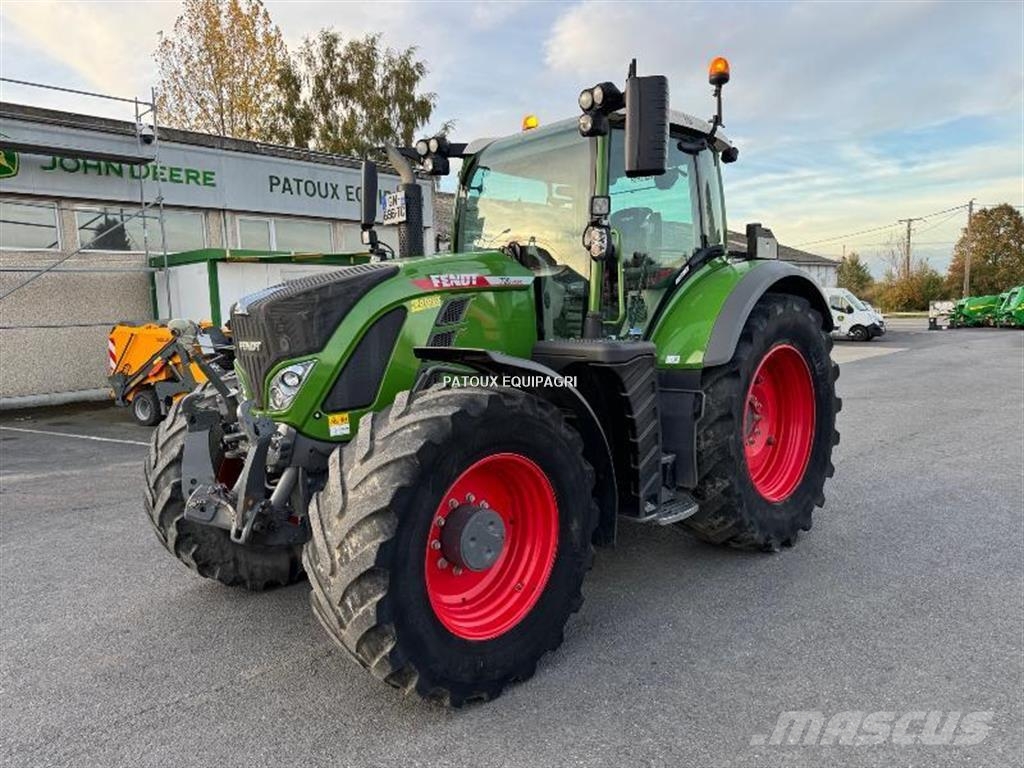 Fendt 720 PROFI PLUS Tracteur