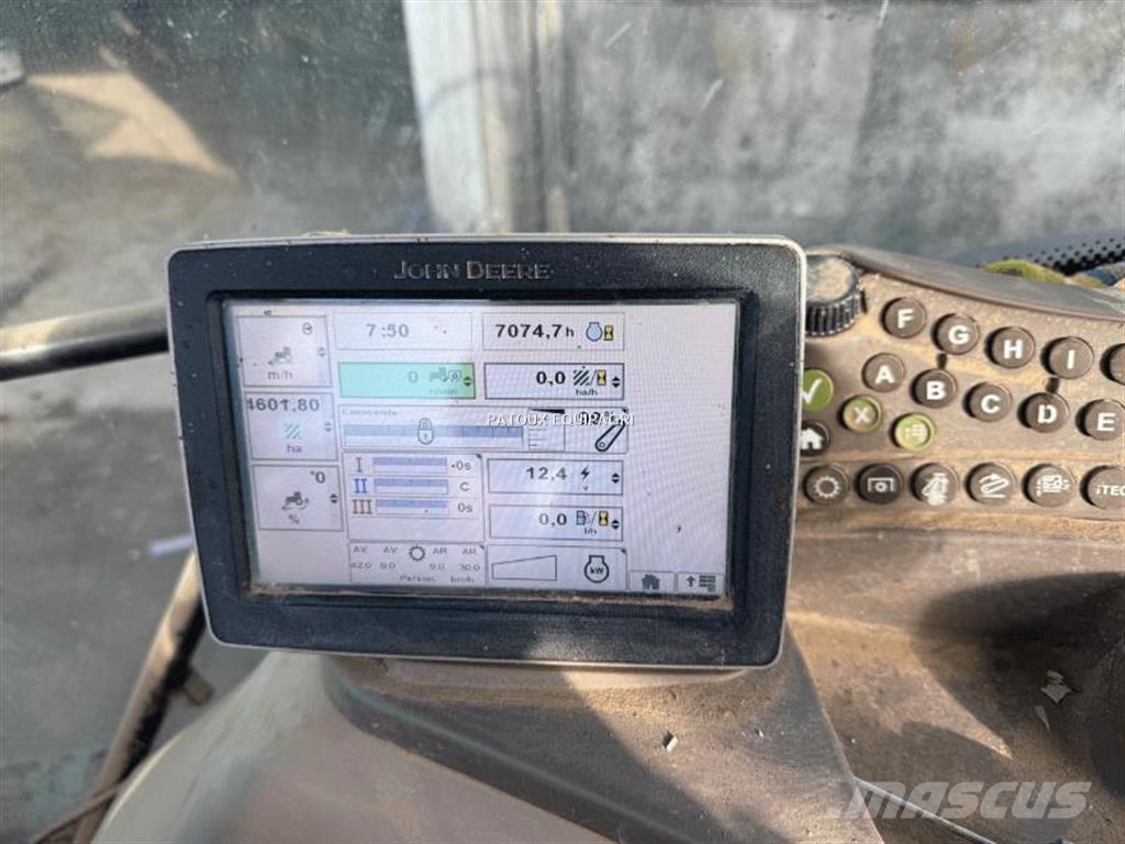 John Deere 6150R 曳引機